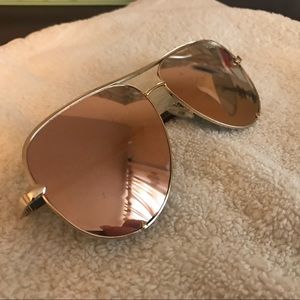 Quay x Desi Perkins HIGHKEY rose gold sunglasses